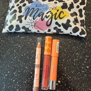 Peach and Nude lip colors with pouch NWT